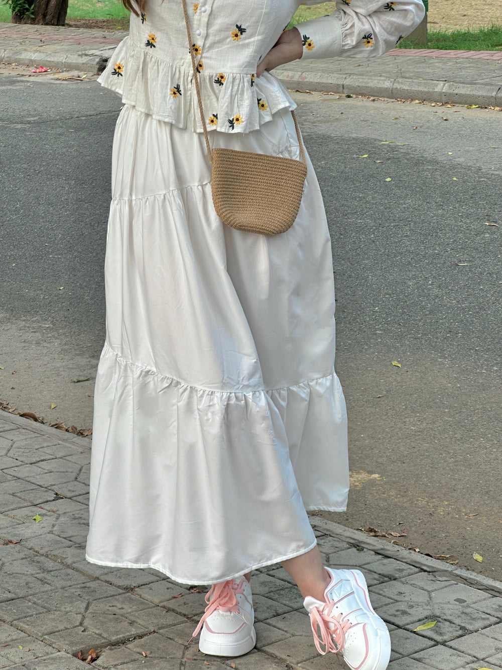 White Asymmetrical Ruffle Long Skirt