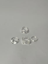 Load image into Gallery viewer, Clear Block Acrylic Ring Set
