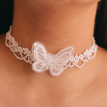 Load image into Gallery viewer, White Lace Choker
