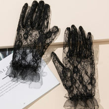 Load image into Gallery viewer, Floral Mesh Mittens
