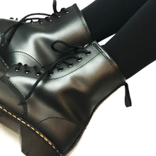 Load image into Gallery viewer, Black Leather Lace-up Boots

