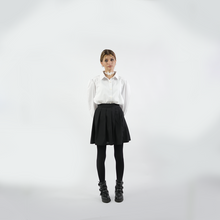 Load image into Gallery viewer, White Puffed Sleeves Collared Button Up
